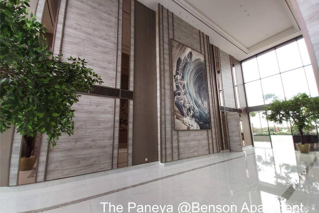 סוראבאיה The Paneya @Benson Apartment מראה חיצוני תמונה