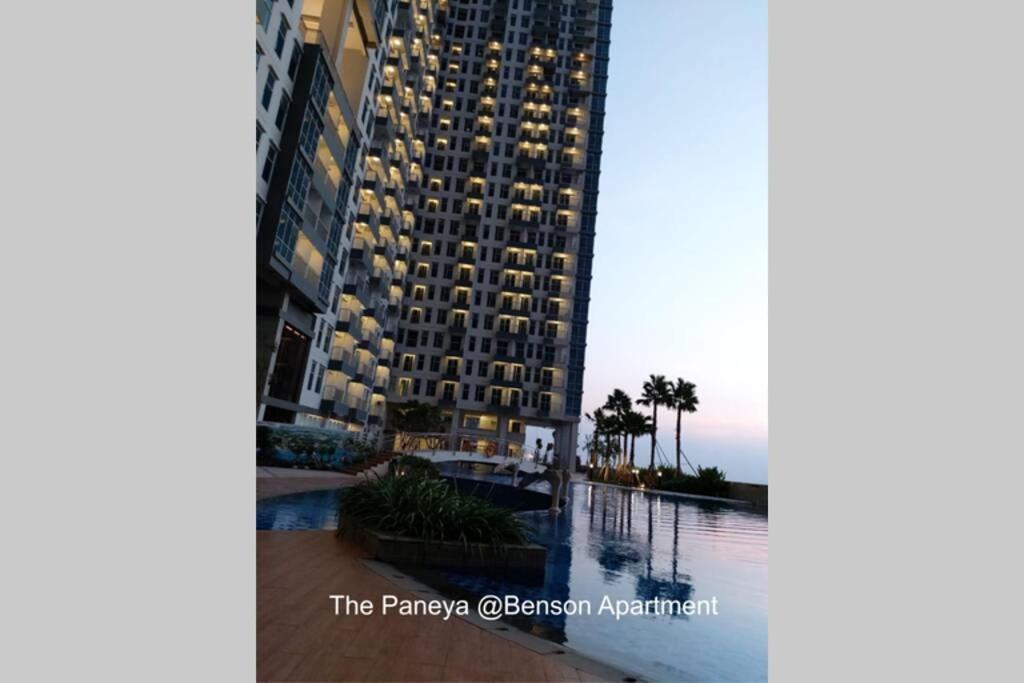 סוראבאיה The Paneya @Benson Apartment מראה חיצוני תמונה