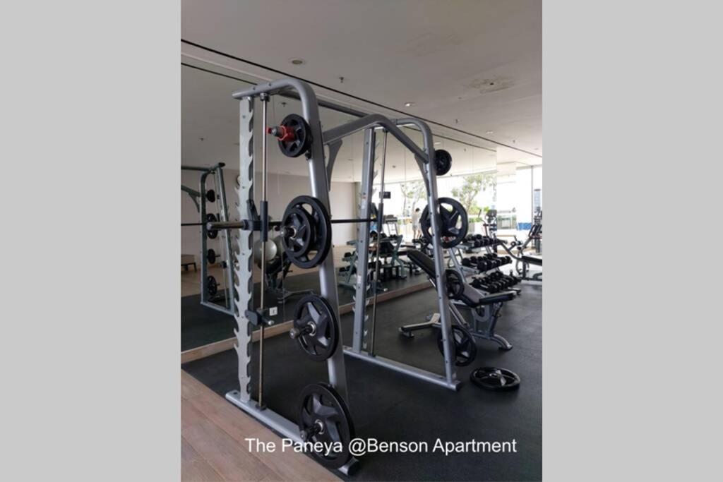 סוראבאיה The Paneya @Benson Apartment מראה חיצוני תמונה